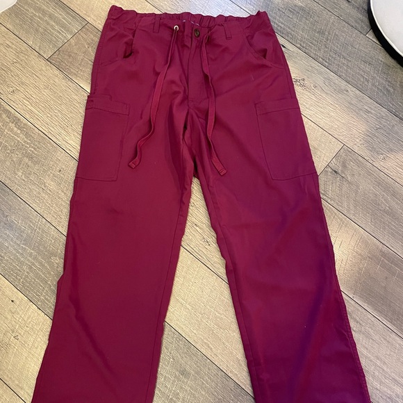 Burgundy Scrub Uniform Set - Picture 6 of 12